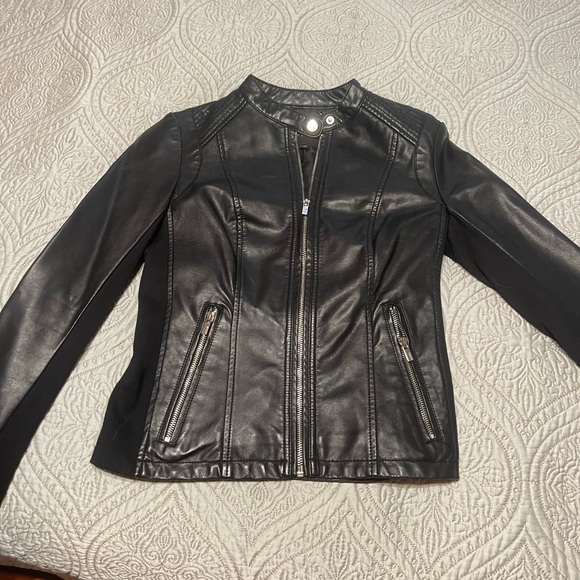Express Leather Jacket - Picture 2 of 4